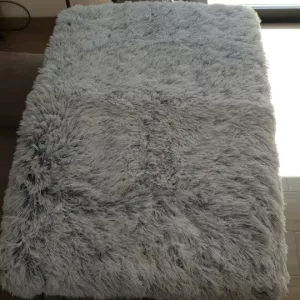 Ricevuto Letto per Cani in Peluche Super Morbido dal cliente X****x.