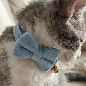 Adorabile collare per gatti con fiocco e campanellino