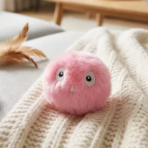 Pallina giocattolo in peluche morbida, soffice e squittente per gatti