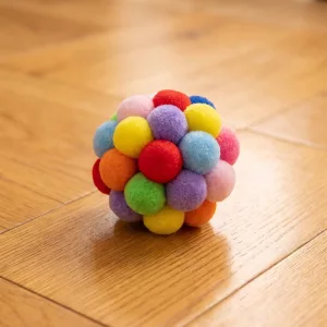 Palla colorata in peluche di nylon giocattolo interattivo per gatti